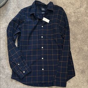 GAP Men's Navy and Brown Checkered Button-Down Shirt